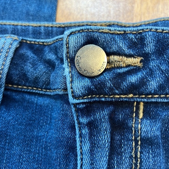 Calvin Klein Low Rise Skinny Jeans Size 2 - Picture 4 of 6